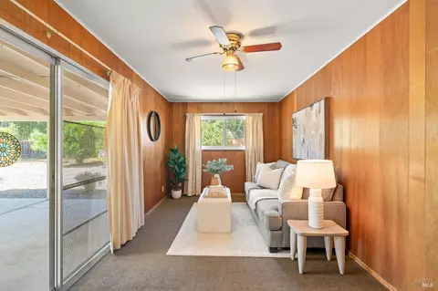 Living - 159 Dodge Ct, Napa, CA 94558 photo 5 of 6