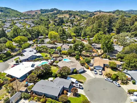 View/Area - 159 Dodge Ct, Napa, CA 94558 photo 2 of 6