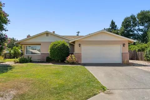 Exterior - 159 Dodge Ct, Napa, CA 94558 photo 3 of 13