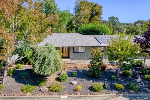 578 Fairway Dr, Novato, CA 94949