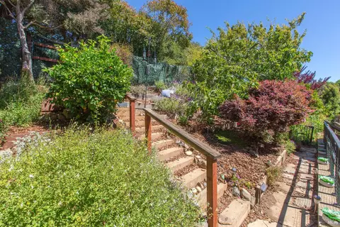 Exterior - 4 Eucalyptus Knoll St, Mill Valley, CA 94941 photo 8 of 17