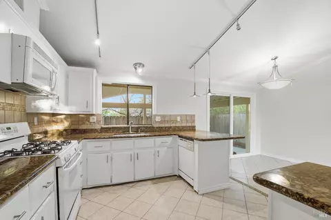 2195 Delpha Dr, Napa, CA 94558 photo 15