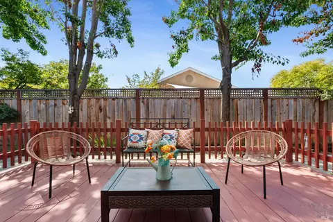 Exterior - 37 Sage Way, Napa, CA 94559 photo 2 of 7