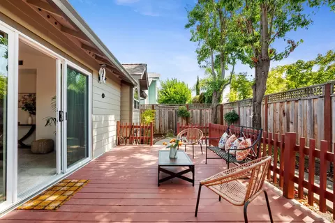 Exterior - 37 Sage Way, Napa, CA 94559 photo 6 of 7