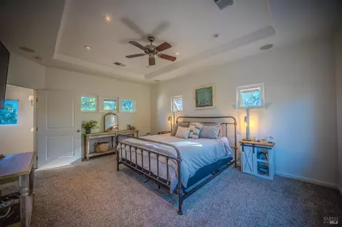 Bedroom - 4100 Bisordi Ln, Fulton, CA 95439 photo 8 of 10