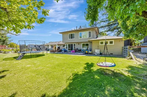 Exterior - 4100 Bisordi Ln, Fulton, CA 95439 photo 10 of 14