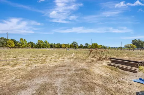 Other - 4100 Bisordi Ln, Fulton, CA 95439 photo 8 of 22