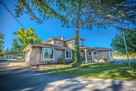 4100 Bisordi Ln, Fulton, CA 95439