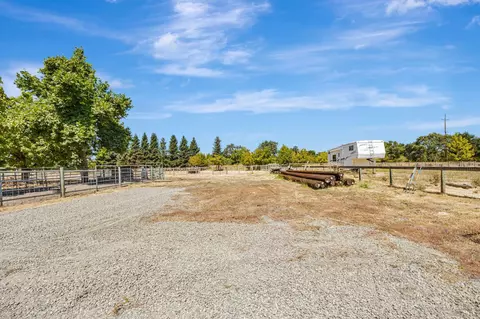 Exterior - 4100 Bisordi Ln, Fulton, CA 95439 photo 14 of 14