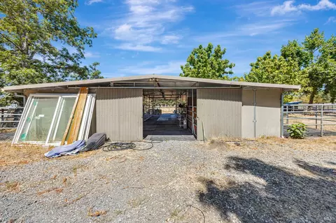 Exterior - 4100 Bisordi Ln, Fulton, CA 95439 photo 13 of 14