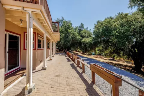 1088 Palomino Rd, Cloverdale, CA 95425 photo 7