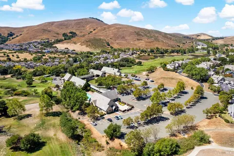 View/Area - 4168 Summer Gate Ave, Vallejo, CA 94591 photo 7 of 10