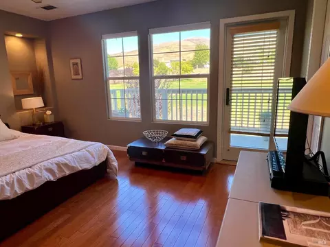 Bedroom - 4168 Summer Gate Ave, Vallejo, CA 94591 photo 4 of 7