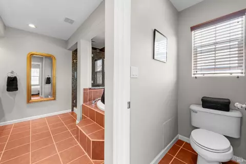 Bath - 4168 Summer Gate Ave, Vallejo, CA 94591 photo 8 of 14