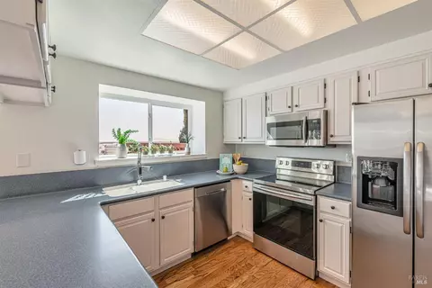 141 Albatrosse Way, Vallejo, CA 94589 photo 16