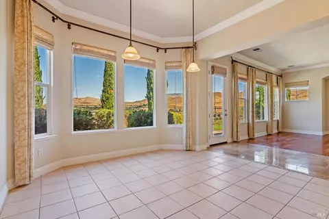1358 Swainson Ct, Vallejo, CA 94591 photo 14