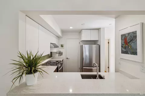 Kitchen - 614 Wateree St, Sausalito, CA 94965 photo 1 of 6