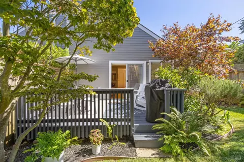 614 Wateree St, Sausalito, CA 94965