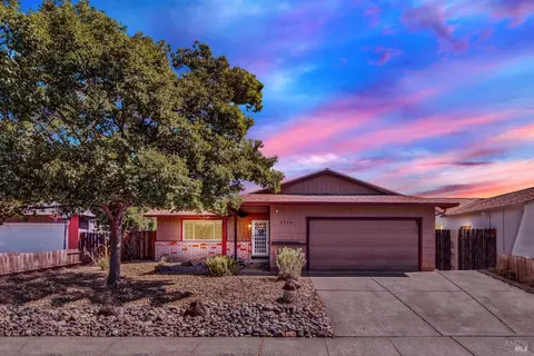 2120 Merritt Pl, Fairfield, CA 94533