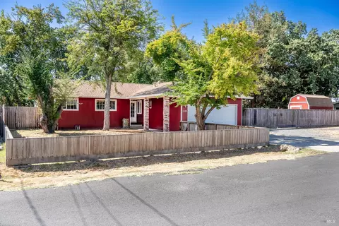1130 Tapadera Dr, Santa Rosa, CA 95407