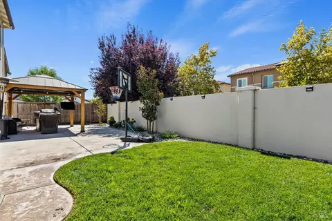 1090 Davidson Ct, Dixon, CA 95620 photo 27