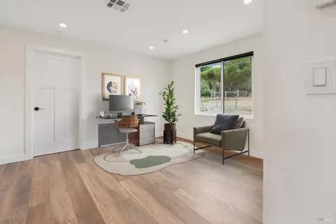 6700 Moro St, Petaluma, CA 94952 photo 14