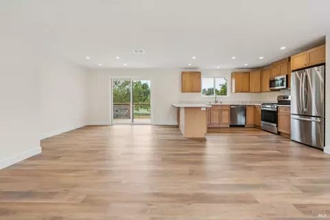 6700 Moro St, Petaluma, CA 94952 photo 6