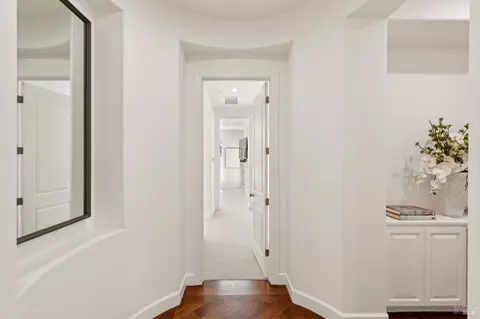 Entry Way - 3747 Beartooth Ln, Napa, CA 94558 photo 4 of 6