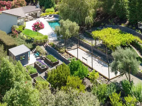 Exterior - 3747 Beartooth Ln, Napa, CA 94558 photo 1 of 37
