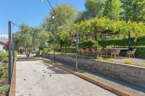 Exterior - 3747 Beartooth Ln, Napa, CA 94558 photo 7 of 37
