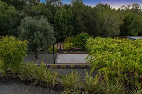 Exterior - 3747 Beartooth Ln, Napa, CA 94558 photo 30 of 37