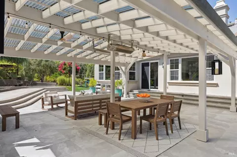 Exterior - 3747 Beartooth Ln, Napa, CA 94558 photo 11 of 37