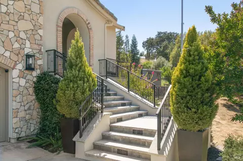 Exterior - 3747 Beartooth Ln, Napa, CA 94558 photo 32 of 37