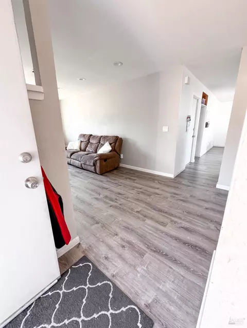 2065 Robin Dr, Fairfield, CA 94533 photo 7