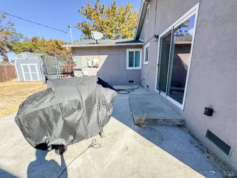 2065 Robin Dr, Fairfield, CA 94533 photo 52