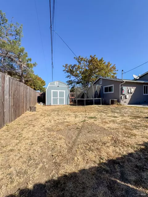 2065 Robin Dr, Fairfield, CA 94533 photo 54