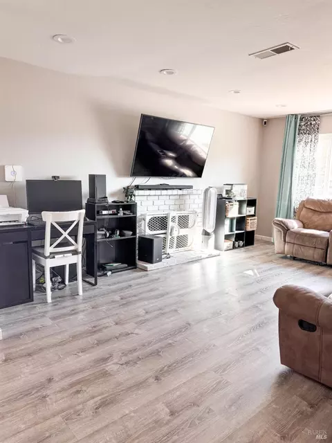 2065 Robin Dr, Fairfield, CA 94533 photo 13