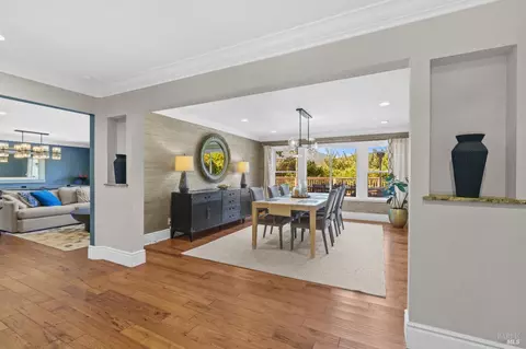 61 N Knoll Rd, Mill Valley, CA 94941
