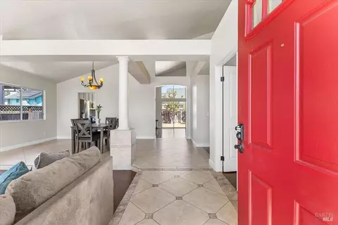 Entry Way - 687 Natalie Dr, Windsor, CA 95492 photo 1 of 1