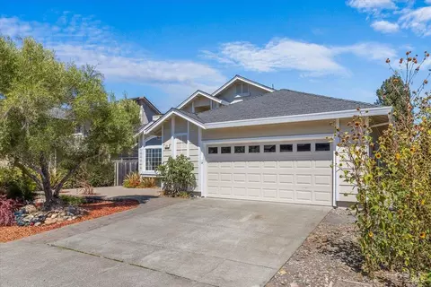 Exterior - 687 Natalie Dr, Windsor, CA 95492 photo 3 of 13