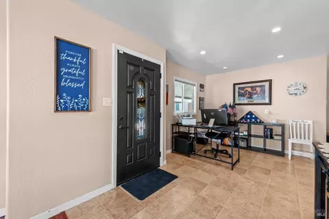 174 Lemon Tree Cir, Vacaville, CA 95687 photo 6