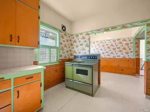 Kitchen - 1717 Marin Ave, Berkeley, CA 94707 photo 2 of 3