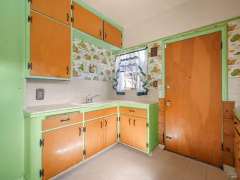 Kitchen - 1717 Marin Ave, Berkeley, CA 94707 photo 3 of 3