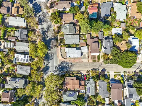 View/Area - 1717 Marin Ave, Berkeley, CA 94707 photo 3 of 4