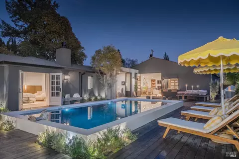 1540 Madrona Ave, Saint Helena, CA 94574