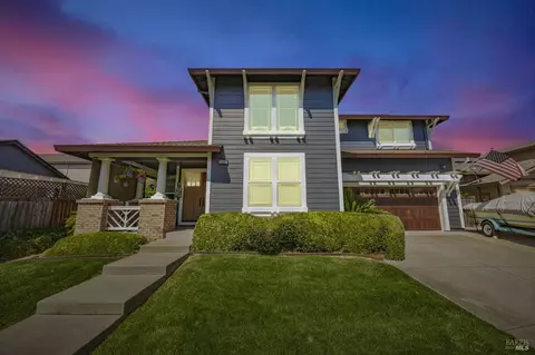 8453 Trione Cir, Windsor, CA 95492