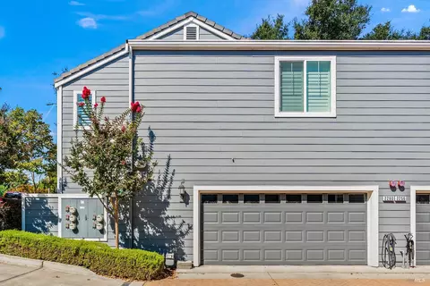 2260 Eva St, Napa, CA 94559 photo 5