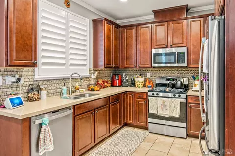 2260 Eva St, Napa, CA 94559 photo 6