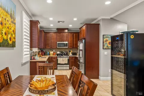 2260 Eva St, Napa, CA 94559 photo 10
