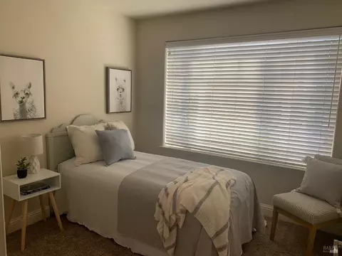 Bedroom - 538 Emily Rose Cir, Windsor, CA 95492 photo 5 of 8
